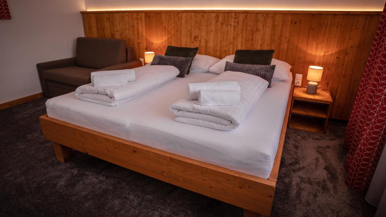 Vila Somani Nova Lesna Ngoại thất bức ảnh