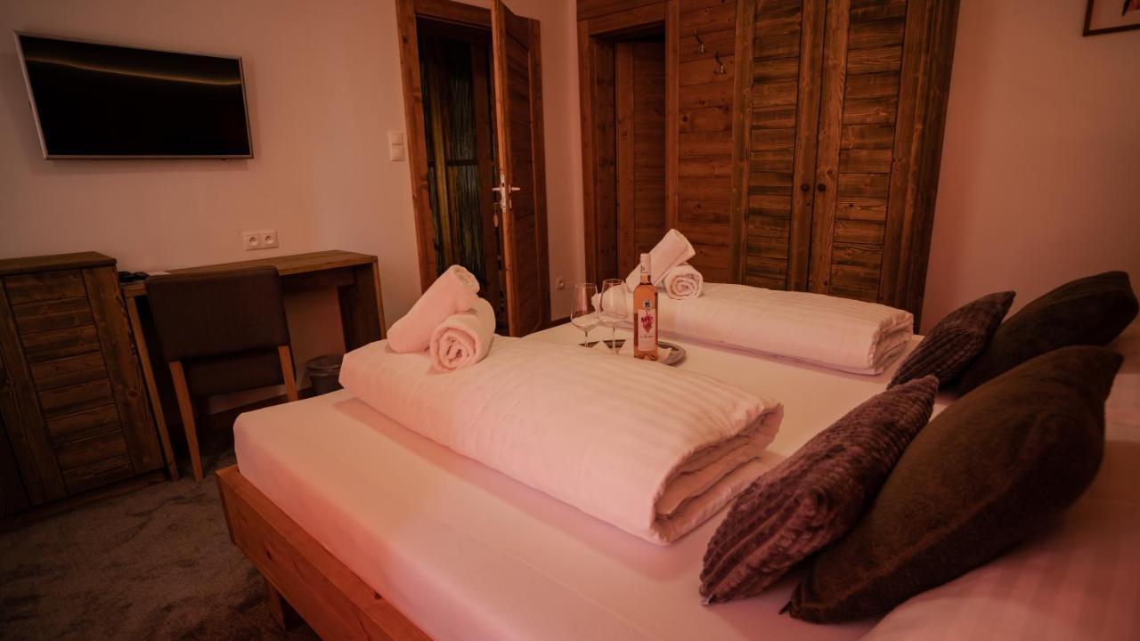 Vila Somani Nova Lesna Ngoại thất bức ảnh