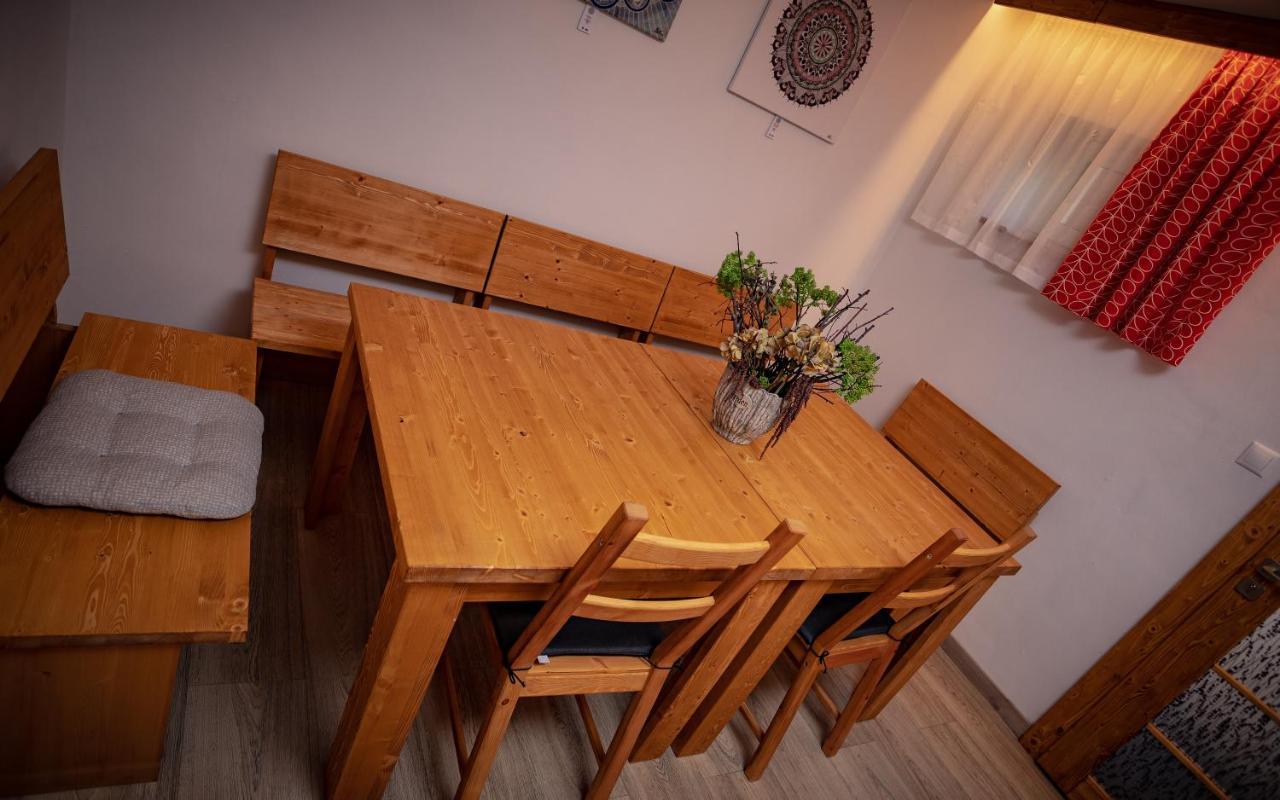 Vila Somani Nova Lesna Ngoại thất bức ảnh