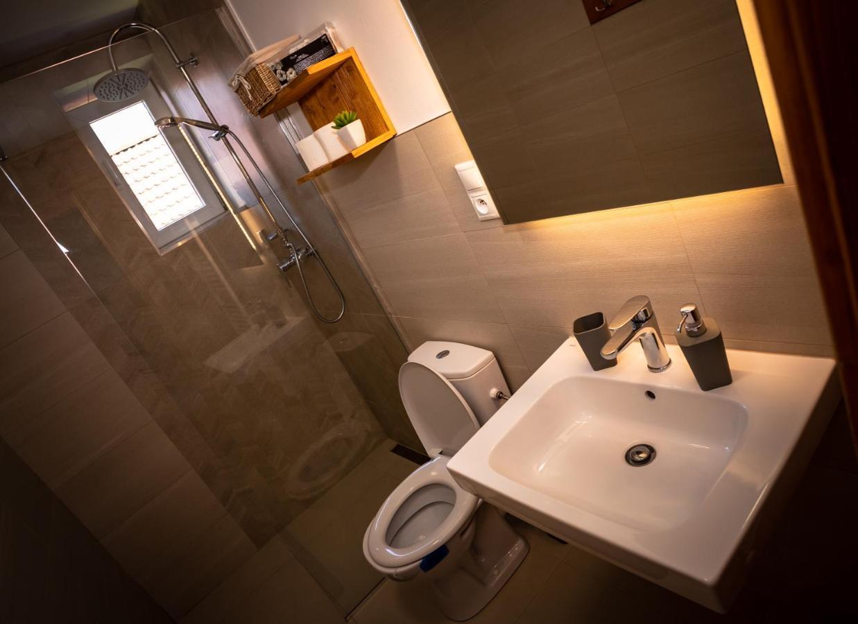 Vila Somani Nova Lesna Ngoại thất bức ảnh